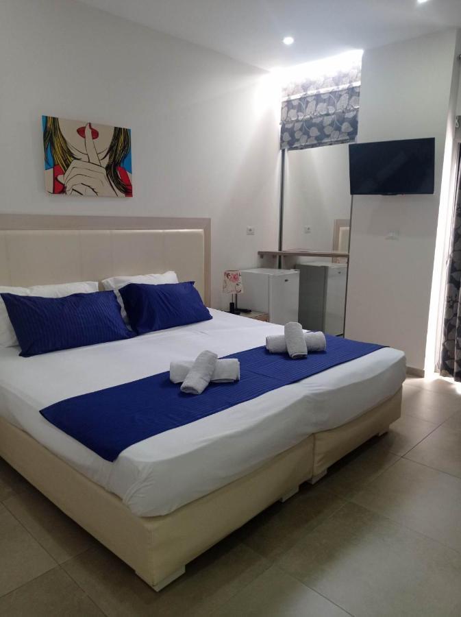 Summer Life Apartments Sarande Bagian luar foto
