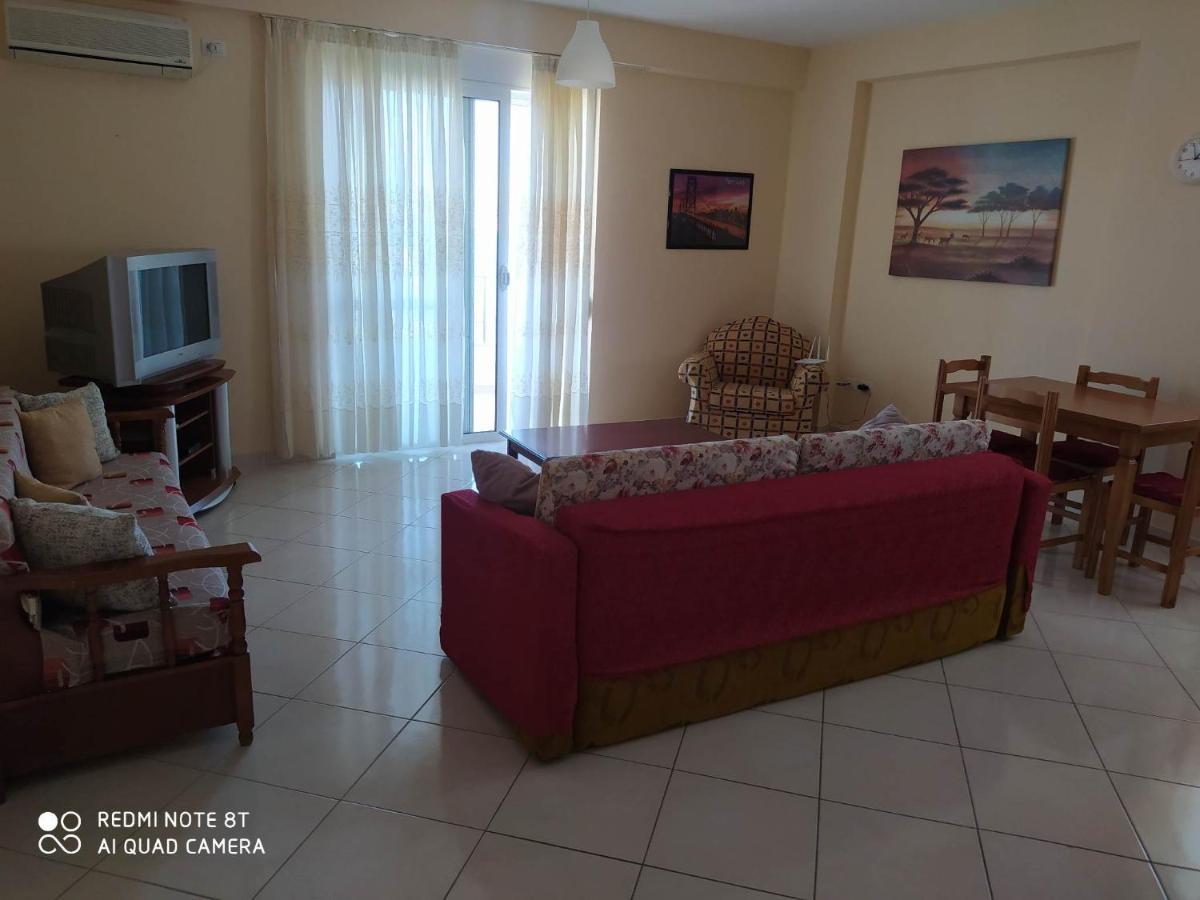 Summer Life Apartments Sarande Bagian luar foto